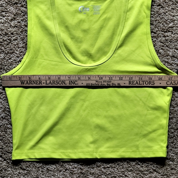 NWT Zyia Stronger tank Size XXL Color lime - Picture 7 of 10